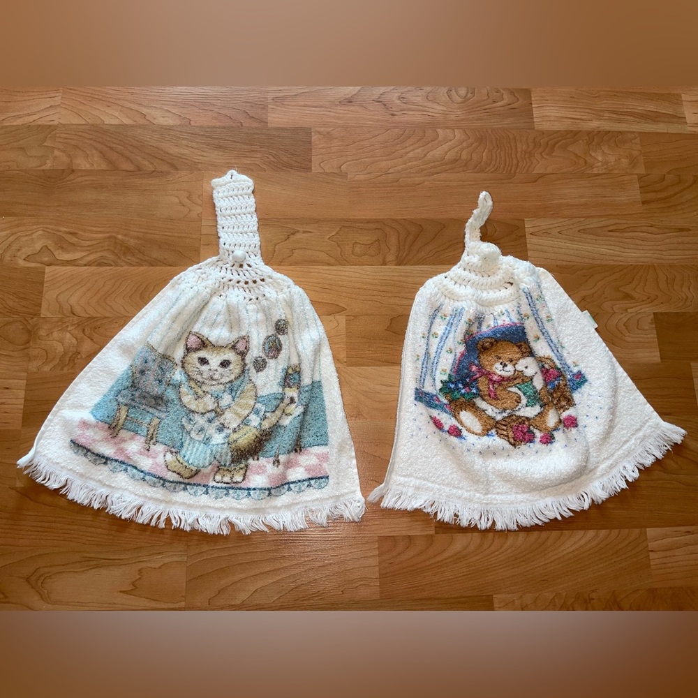 Vintage Leshner Mills Crochet Top Animal Dish Towel Set